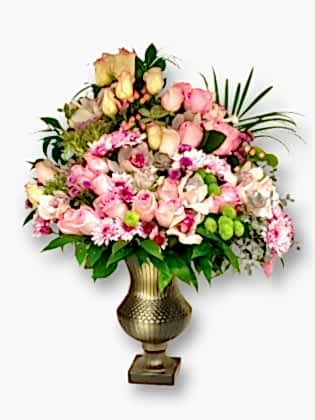 Milano Vazoda Güller ve Orkideler