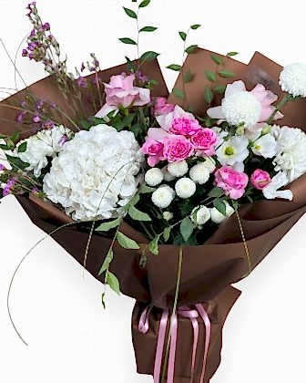 Pearl Blush – Beyaz Ortanca & Pembe Buket