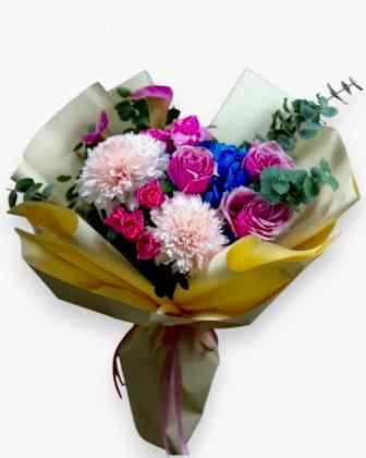 Azure Harmony – Pastel Buket